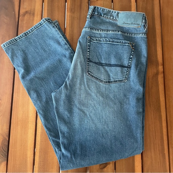Tommy Bahama Authentic-Fit Straight-Leg Jeans, 34/30 - Picture 1 of 10